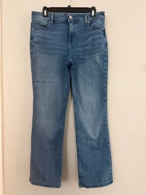 NYDJ Marilyn Straight-Leg Jeans in Medium Water Canyon Blue Wash 10